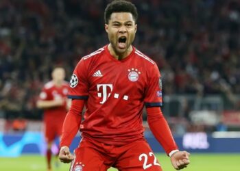 Σερζ  Γκνάμπρυ: Το πουλέν του Αρσέν Βενγκέρ εντυπωσιάζει με την φανέλα της Μπάγερν Μονάχου