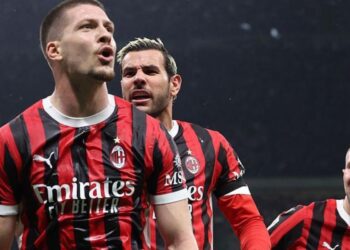 Μίλαν: Θριαμβευτική πρόκριση  στον τελικό του Κυπέλλου με εμφάνιση από τα παλιά