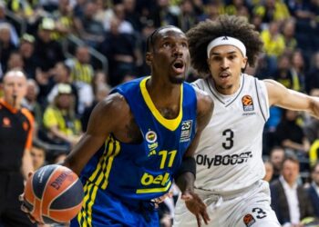 Φενερχμπαχτσέ – Παρί : Οι «πρωτάρηδες» Γάλλοι απειλούν τη Φενέρ